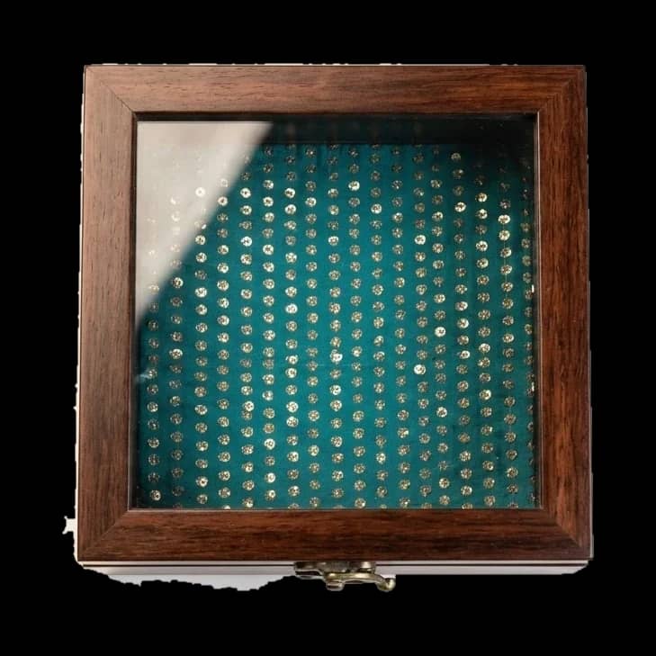 Keepsake boxes
