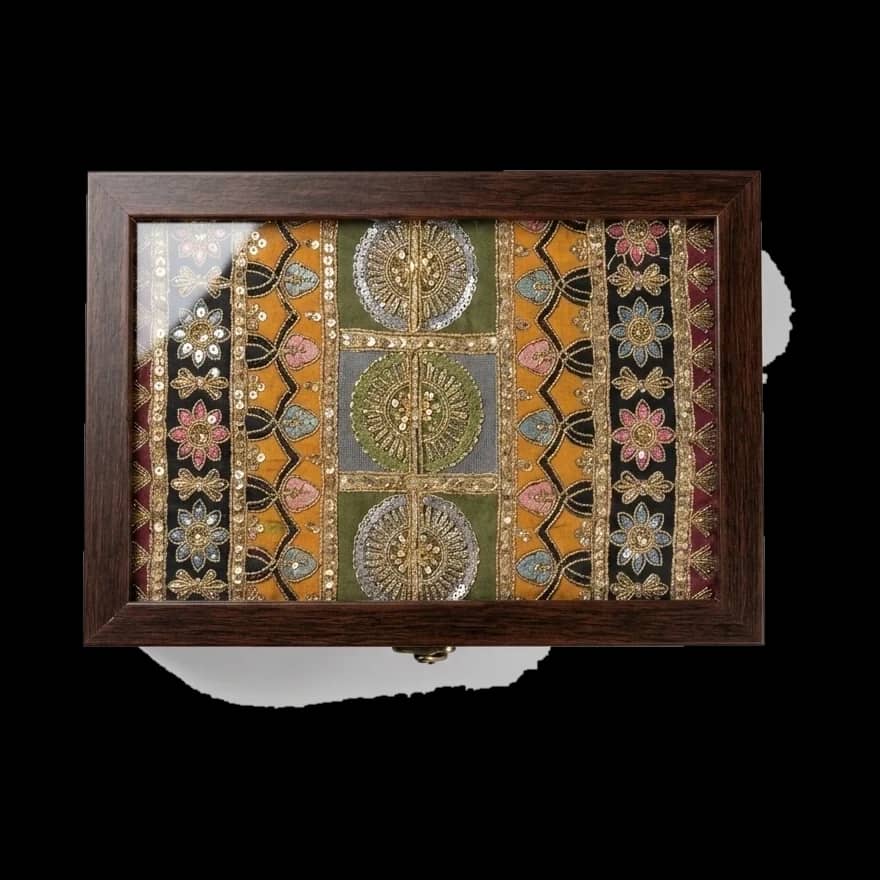 Mela Grand Box, overhead view