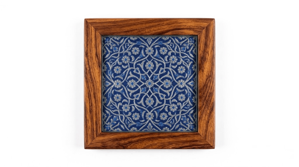 Neelam Neelam Coaster set · Warm Sheesham